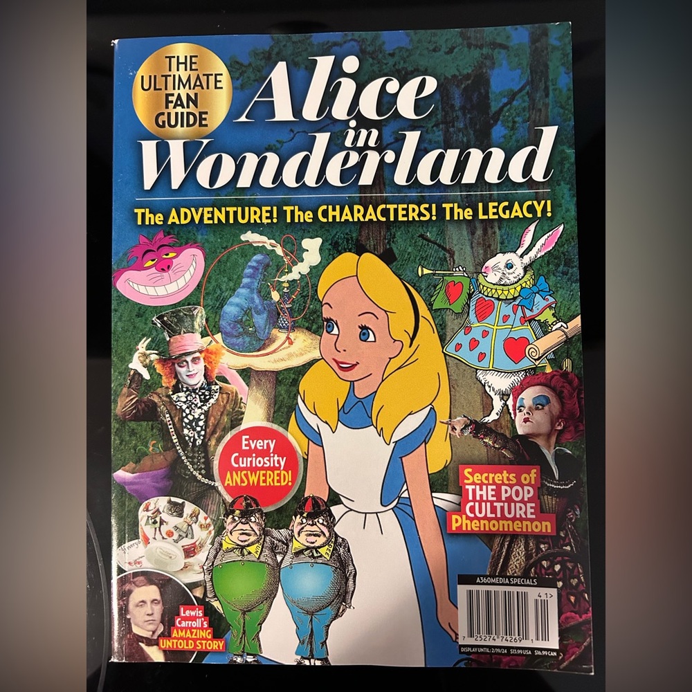 Alice in Wonderland The Ultimate Fan Guide Booklet/Magazine 8x10size